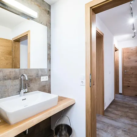 Wiederkehr Apartament *