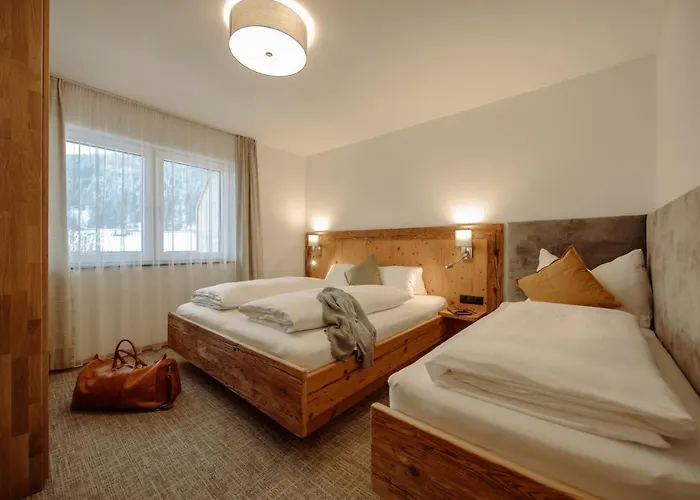 Wiederkehr * Flachau