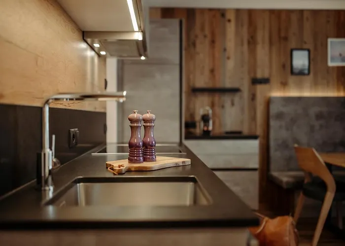 Wiederkehr * Flachau