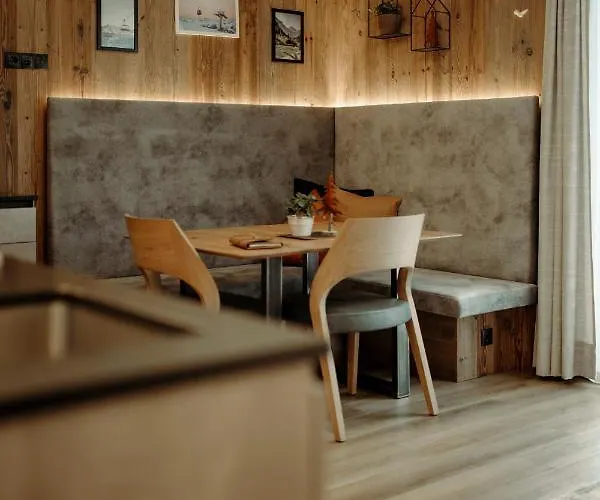 Wiederkehr * Flachau